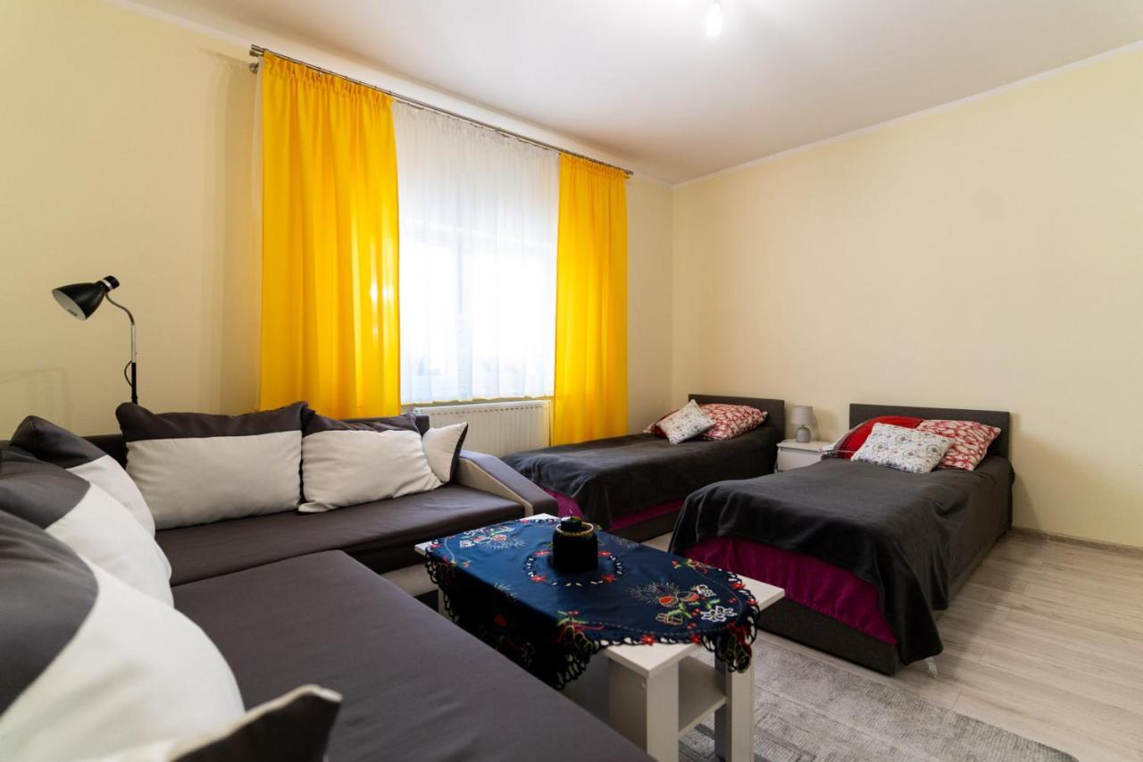 Gorskie Mieszkanie Apartment Stronie Slaskie Exterior photo